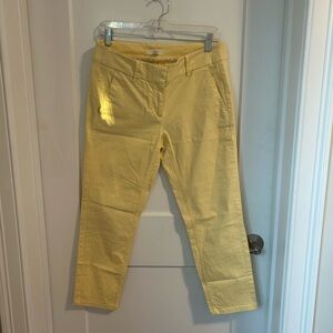 LOFT Size 6P Marisa Pale Yellow Pant
